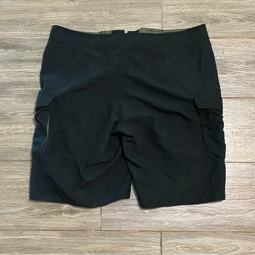 Hawaiian Performance Surfwear 36 Black Trunks